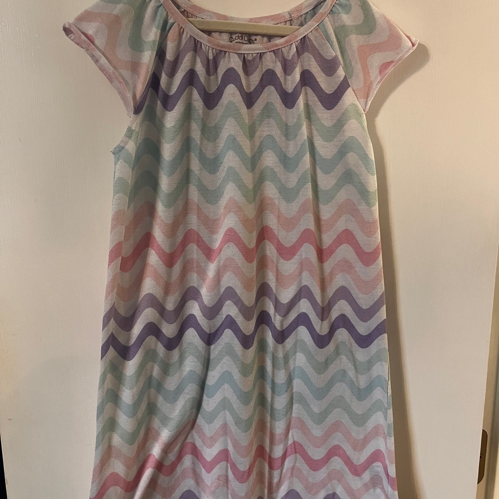 ❤️3/$10 Cuddl Duds Pastel Patterned Nightgown